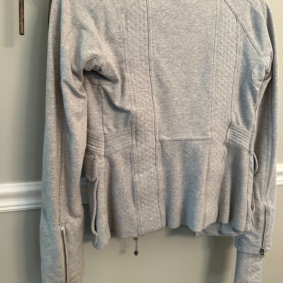 Lululemon Grey Coat, Light Grey - Picture 7 of 8